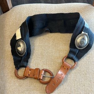 HANDMADE CONCHO STYLE BELT SIZE MEDIUM